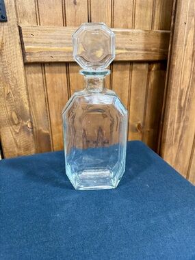Clear Glass Octagonal Decanter with Stopper